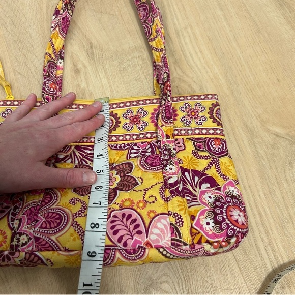 Vera Bradley Retired Bali Gold Libby Yellow Pink Floral Paisley Shoulder Bag - Picture 6 of 6